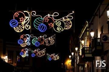 La Navidad ya ilumina Telde/Francisco Javier Santana y Antonio Alí.